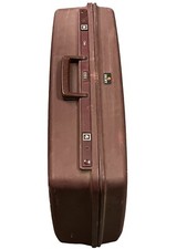 ANCIENNE VALISE DE VOYAGE